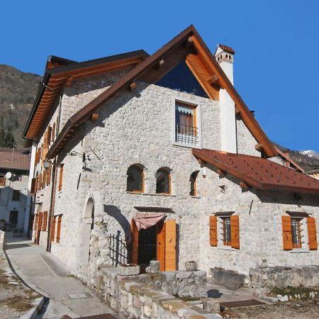 Apartment Albergo Diffuso - Cjasa Ustin-4 By Interhome Барчис Экстерьер фото