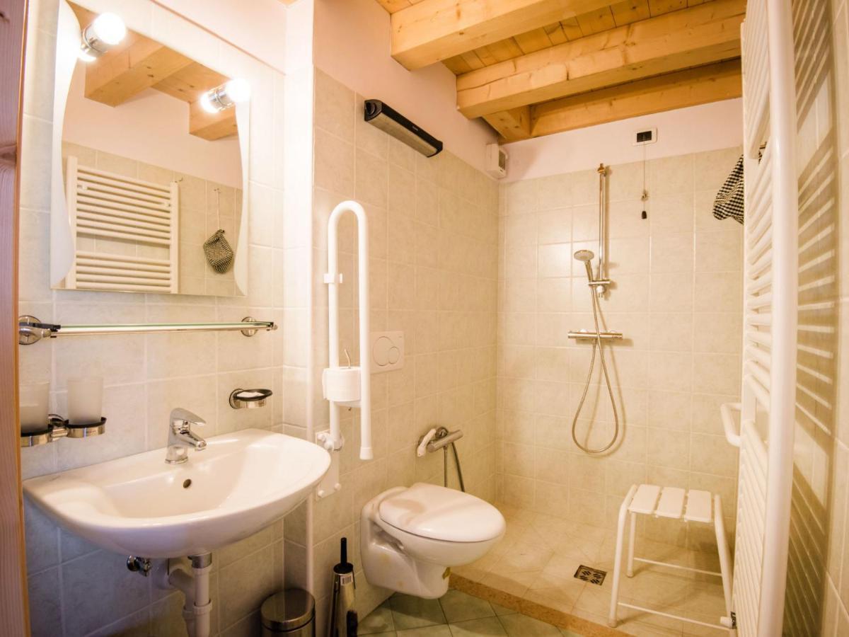 Apartment Albergo Diffuso - Cjasa Ustin-4 By Interhome Барчис Экстерьер фото