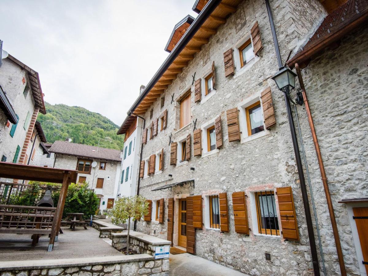 Apartment Albergo Diffuso - Cjasa Ustin-4 By Interhome Барчис Экстерьер фото