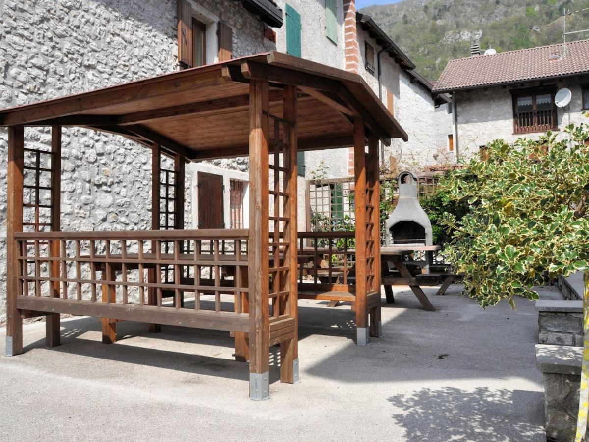 Apartment Albergo Diffuso - Cjasa Ustin-4 By Interhome Барчис Экстерьер фото