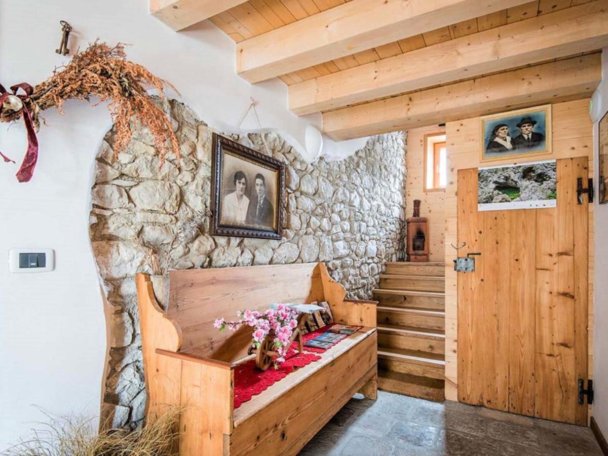 Apartment Albergo Diffuso - Cjasa Ustin-4 By Interhome Барчис Экстерьер фото