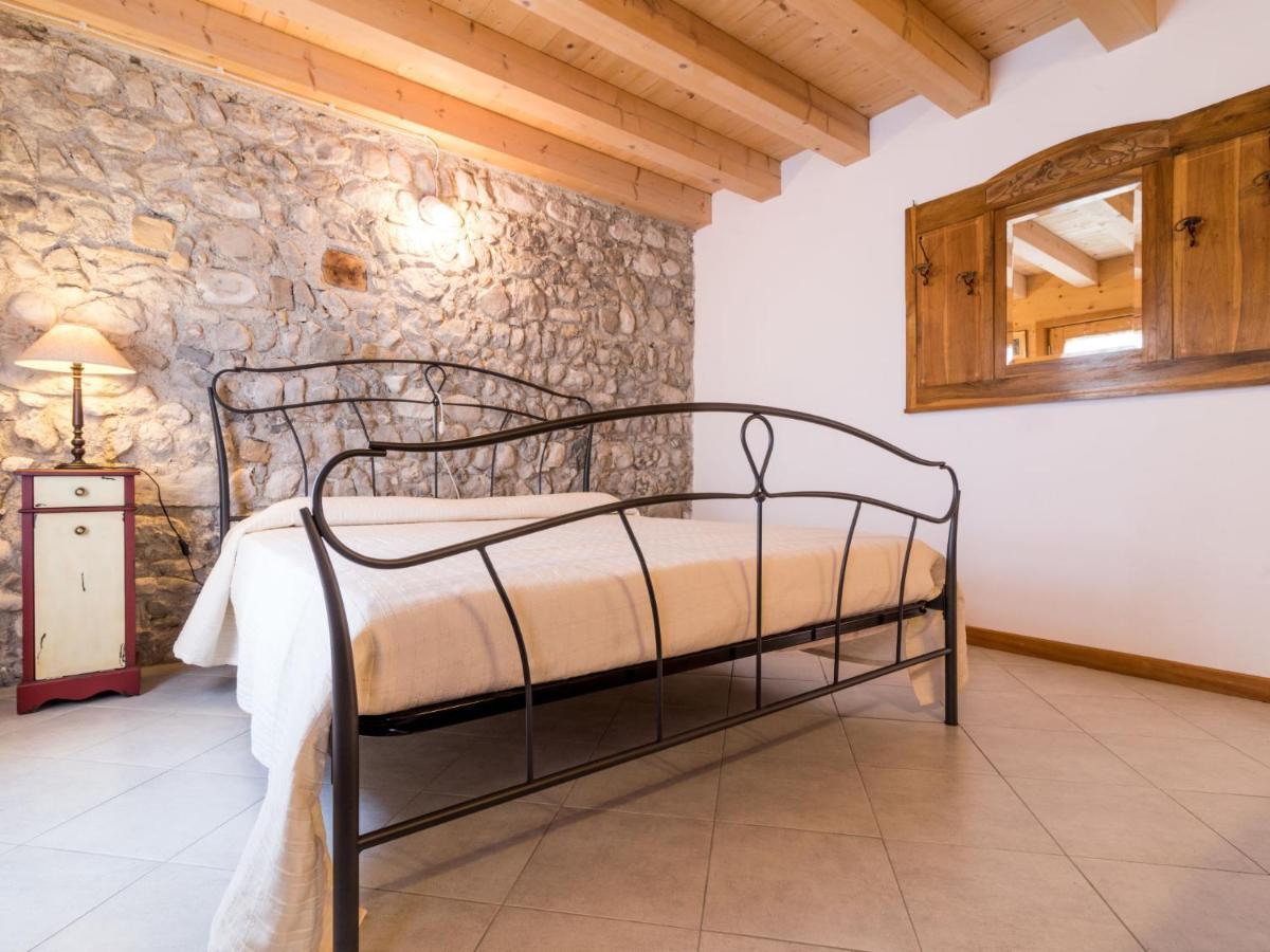Apartment Albergo Diffuso - Cjasa Ustin-4 By Interhome Барчис Экстерьер фото